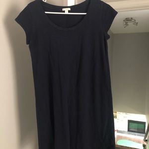 Navy t-shirt dress